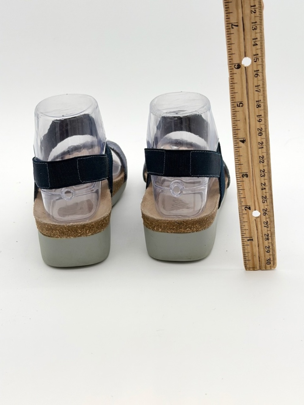 Munro Pisces Metallic Silver Gray Elastic Strappy Wedge Sandals Shoes Women 8 M - Picture 3 of 8